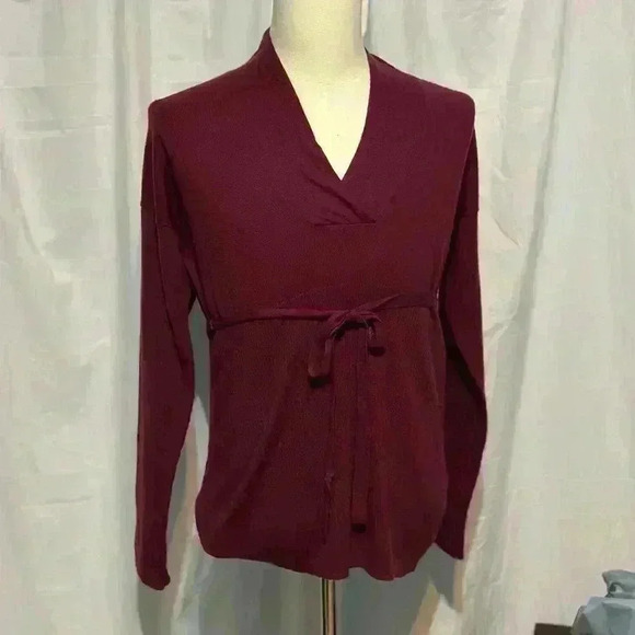 Oh Baby By Motherhood Plum Colored Tie Waist Maternity Top. Womens Size Large. - Picture 1 of 5